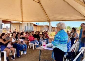 Recorridas guiadas a preadjudicatarios de viviendas del barrio Itaembé Guazú