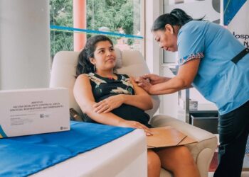 Campaña de vacunación contra el virus sincicial respiratorio para personas gestantes