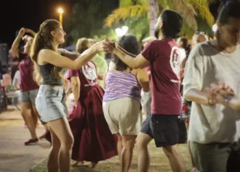 «Cultura en Acción» llegó a Costa Sur y sumó danzas folklóricas al verano posadeño