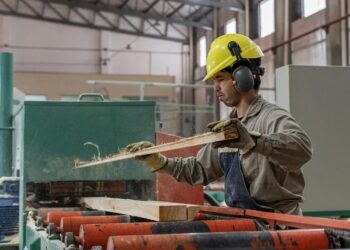 Misiones prorrogó medidas de alivio fiscal para profesionales e industrias