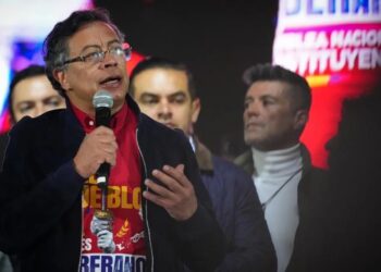 Petro convoca a marchar para defender la soberanía de Colombia tras las amenazas de EEUU