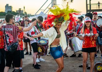 Posadas dio inicio a los Carnavales Provinciales