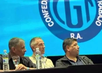 Movilización sin paro: la CGT definió su plan de lucha contra la reforma laboral de Milei