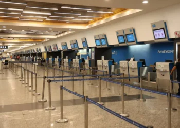 ATE convocó a un paro nacional en todos los aeropuertos por atrasos salariales