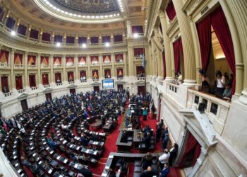 Los puntos clave de la reforma laboral: qué cambia en contratos, sindicatos y huelgas