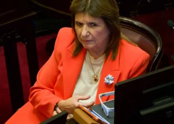 Marcha atrás en la reforma laboral: habrá pago del 100% en licencias por enfermedades graves