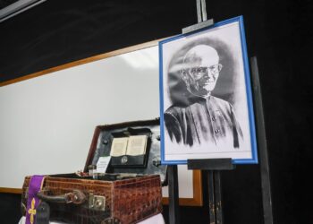 Reconocimiento a monseñor Kemerer en el acto por la memoria, la verdad y la justicia