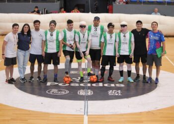 El equipo posadeño de fútbol para personas con discapacidad visual jugó su primer amistoso internacional