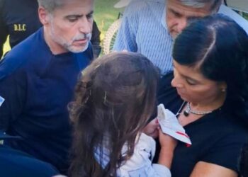 Hallaron viva a Esmeralda en un descampado a 500 metros de su vivienda
