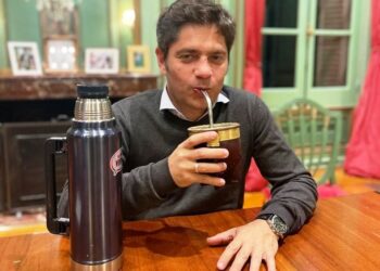 Kicillof recibió reclamo de yerbateros y evalúan una reunión