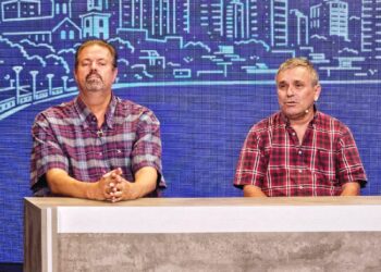 «El desafío, volver a ser una opción política»