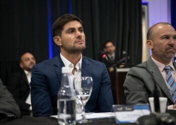 Posadas presente en el encuentro del Consejo Federal de intendentes