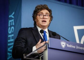 Milei admite por primera vez problemas económicos y pide “paciencia” a los argentinos