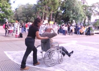 Proyectan modernización del transporte para fortalecer la inclusión en Posadas