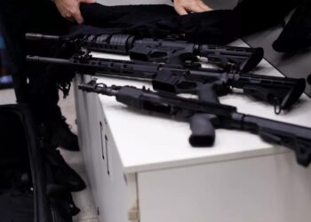 Brasil decomisa más de 100 mil armas originarias de Estados Unidos en un año