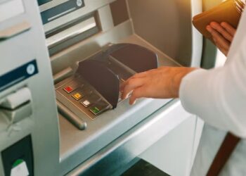 ANSES oficializó el nuevo aumento en jubilaciones, pensiones y asignaciones para abril