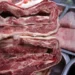 La carne impulsó la inflación en marzo y ya hay municipios que pagan sueldos con vales
