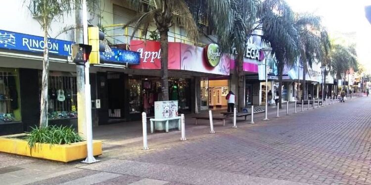 Posadas lanzó medidas para aliviar la carga impositiva del sector comercial