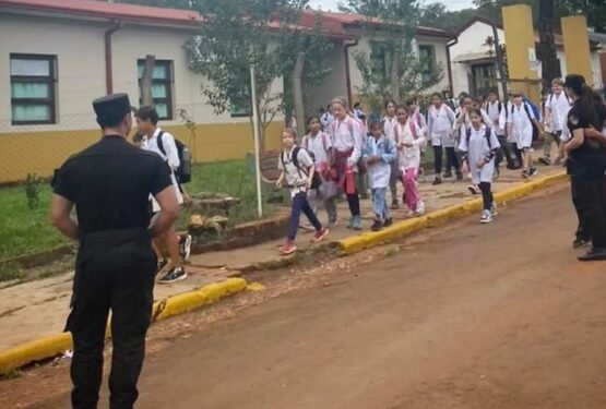 Amenazas en escuelas: 13 detenidos y armas secuestradas en operativos