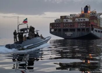 Estados Unidos analiza la última propuesta de Irán para reabrir Ormuz