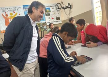 Posadas impulsó la innovación educativa con una jornada audiovisual en la Escuela 356