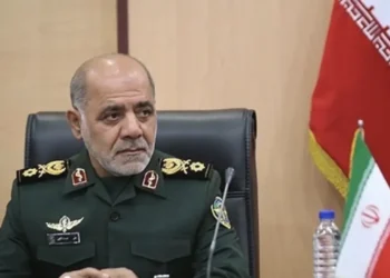 Irán desafió a Trump tras el ultimátum y lanzó ataques con misiles en Medio Oriente