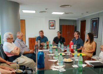 Legisladores rechazan postura del Inym