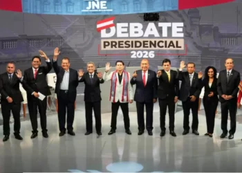 Perú vota por un nuevo presidente