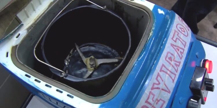 Estudiantes de Misiones desarrollan una máquina para la elaboración del reviro