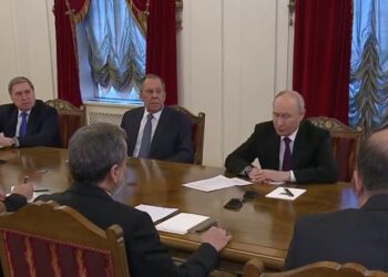 Putin: «Rusia hará todo lo que sea en interés de Irán y Oriente Medio para que la paz se instale cuanto antes»