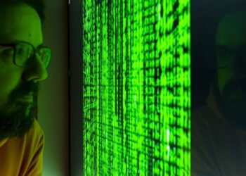 Sospechan de una red rusa que operó en medios argentinos y el Gobierno activa una ofensiva judicial y política