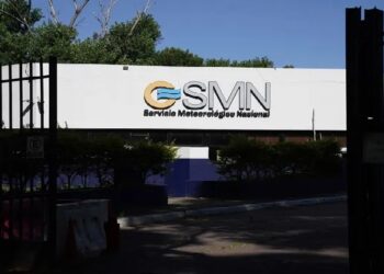 Despiden a 140 trabajadores del Servicio Meteorológico Nacional y advierten por posibles fallas en el sistema de alertas
