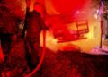 Incendio en Villa Bonita: tres vehículos fueron destruidos en un garaje