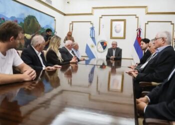 Misiones sostiene obra pública con financiamiento externo y orden fiscal en un contexto nacional adverso