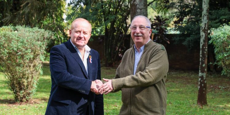 Misiones e Itapúa fortalecen relaciones institucionales
