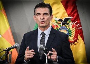 El gobierno de Bolivia deportó a legisladores argentinos que llegaron en un viaje de Misión Humanitaria