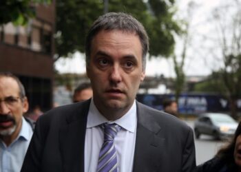 Renunció Manuel Adorni a la Jefatura de Gabinete en medio de la investigación de su patrimonio