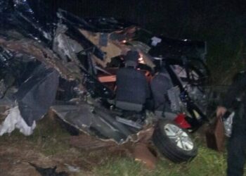 Fuerte accidente a la altura de Loreto dejó dos muertos