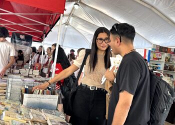 Más de 1700 estudiantes ya pasaron por la Feria del Libro en Posadas