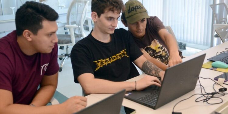 Misiones creó un régimen para impulsar empresas innovadoras basadas en tecnología y conocimiento