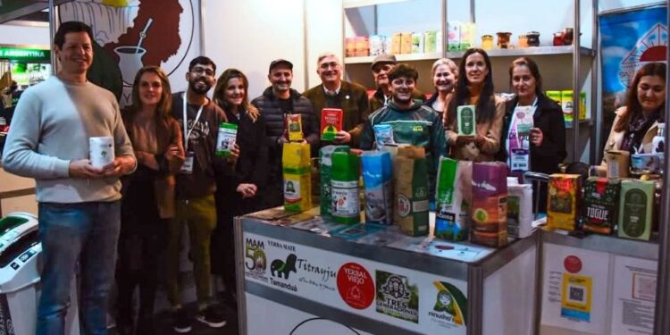 Yerbateras misioneras buscaron nuevos mercados en Caminos y Sabores