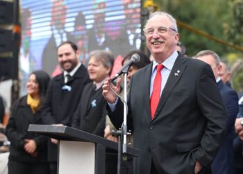 Sartori oficializó «Movimiento por lo que Viene», el espacio político que lidera Passalacqua