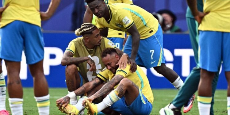 Brasil se despide demasiado pronto y Neymar cierra una era sin la Copa del Mundo