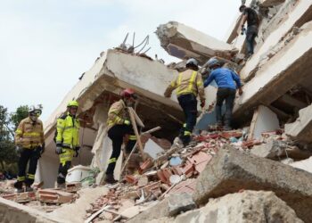 Más de 4700 muertos por los sismos de Venezuela
