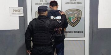 Detuvieron a un joven por apuñalar a un adolescente durante una pelea en Jardín América