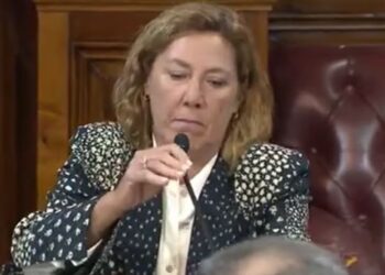 Milei ascendió a la esposa de Martínez de Giorgi, el juez que dejó la causa $LIBRA sin querellantes