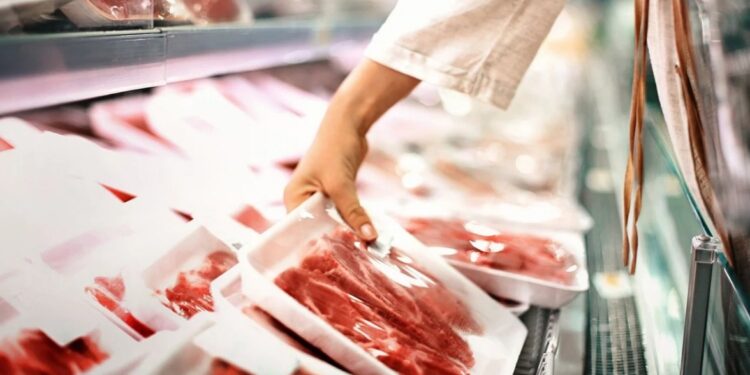 El consumo de carne cayó 12% en lo que va del año