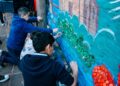 Estudiantes de Posadas crearon un mural ecológico con más de 200 mil tapitas recicladas