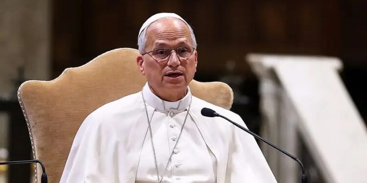 El Papa advirtió sobre los riesgos de la IA y pidió regularla para la paz