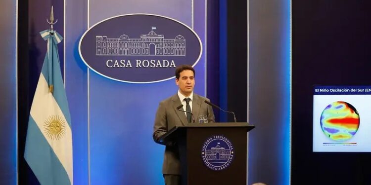 Nación culpó a Estados Unidos y a la guerra en Medio Oriente por la suba del Riesgo País